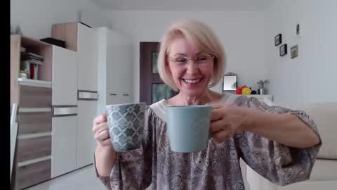 Jasmin room for people 40 online show from January 2025 01:45:02 PM