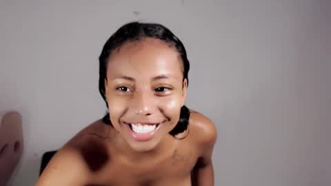 Snapshot of jasmin_brunette_ chatting on November 2025 11:48:01 PM Jasmin online show from November 2025 11:48:01 PM