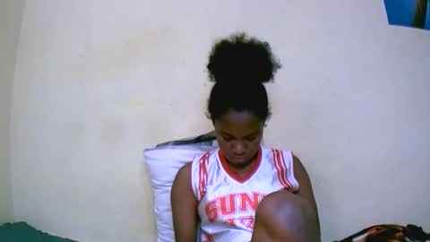 Snapshot of jasminah176750 chatting on October 2025 09:52:02 AM jasminah176750 online show from October 2025 09:52:02 AM