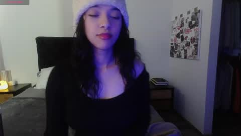 Snapshot of jasmine_019 chatting on May 2026 05:40:02 PM J- next transmission december 4 online show from May 2026 05:40:02 PM
