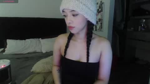 Snapshot of jasmine_019 chatting on May 2026 05:43:01 PM J- next transmission december 4 online show from May 2026 05:43:01 PM