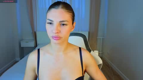 jasmine_lane online show from May 2026 09:25:01 AM