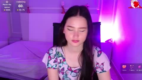 Snapshot of jasminebella0 chatting on February 2025 01:44:02 AM Jazmin online show from February 2025 01:44:02 AM