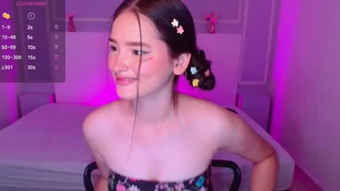 Snapshot of jasminebella0 chatting on March 2025 11:42:01 PM Jazmin online show from March 2025 11:42:01 PM