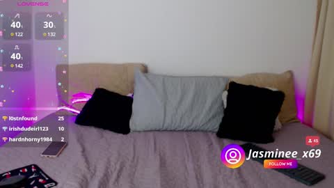 Snapshot of jasminee_x69 chatting on December 2024 02:08:02 AM online show from December 2024 02:08:02 AM