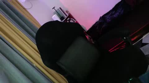 lavander  not for free show  online show from April 2026 06:19:01 AM