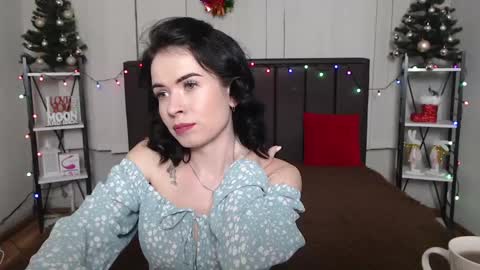 Snapshot of jasminekouch chatting on December 2024 09:25:02 PM JasmineKouch online show from December 2024 09:25:02 PM