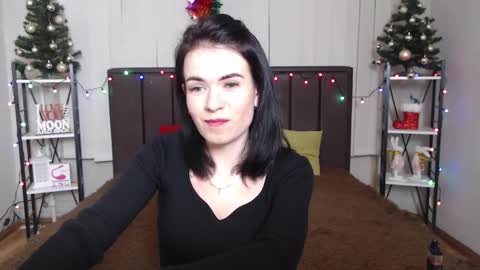 Snapshot of jasminekouch chatting on December 2024 12:35:02 AM JasmineKouch online show from December 2024 12:35:02 AM