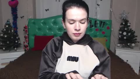 JasmineKouch online show from January 2026 07:08:02 PM