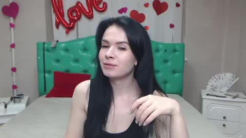 JasmineKouch online show from April 2026 05:37:01 PM