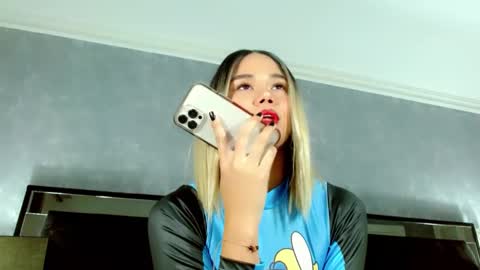 Jazmin online show from February 2025 10:30:02 PM