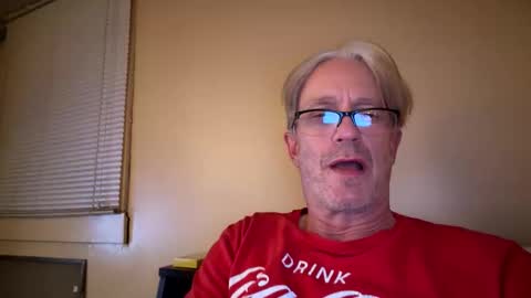 Eric2900 online show from February 2026 03:43:01 AM