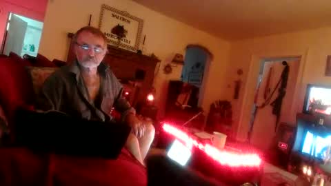 Jason online show from October 2025 08:51:02 PM