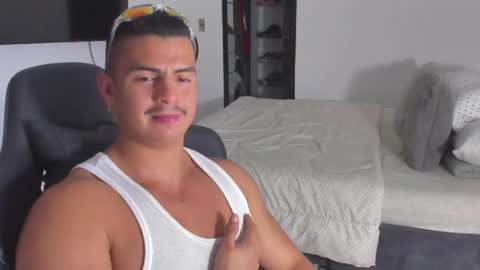 Snapshot of jasperbrooksx chatting on January 2025 11:45:01 PM JBrooksXx online show from January 2025 11:45:01 PM