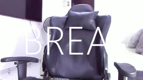 Snapshot of jasperbrooksx chatting on February 2025 11:26:02 PM JBrooksXx online show from February 2025 11:26:02 PM