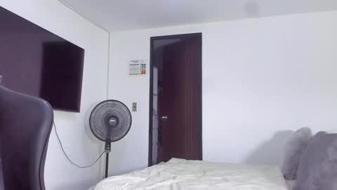 Snapshot of jasperbrooksx chatting on February 2025 09:59:02 PM JBrooksXx online show from February 2025 09:59:02 PM