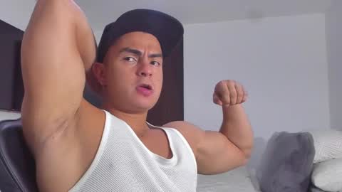 Snapshot of jasperbrooksx chatting on March 2025 10:19:02 PM JBrooksXx online show from March 2025 10:19:02 PM