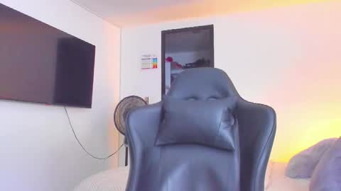 Snapshot of jasperbrooksx chatting on September 2025 08:47:01 PM JBrooksXx online show from September 2025 08:47:01 PM