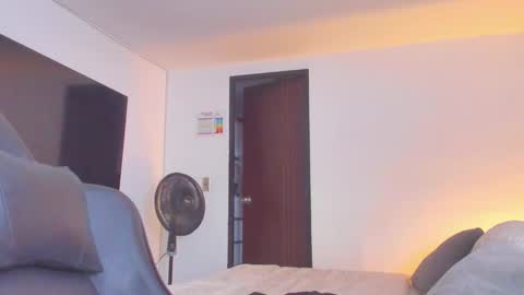 Snapshot of jasperbrooksx chatting on October 2025 07:09:02 PM JBrooksXx online show from October 2025 07:09:02 PM