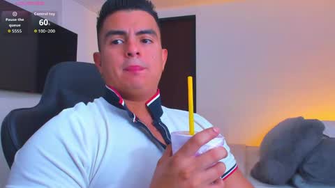 Snapshot of jasperbrooksx chatting on October 2025 02:42:01 AM JBrooksXx online show from October 2025 02:42:01 AM