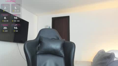 Snapshot of jasperbrooksx chatting on October 2025 07:23:02 PM JBrooksXx online show from October 2025 07:23:02 PM