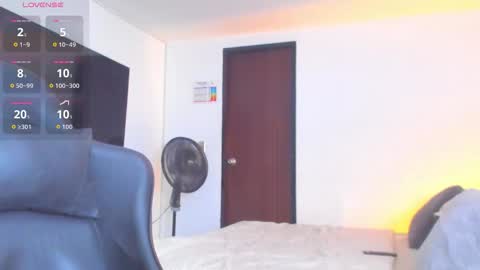 Snapshot of jasperbrooksx chatting on October 2025 07:35:02 PM JBrooksXx online show from October 2025 07:35:02 PM