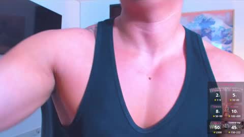 JBrooksXx online show from March 2026 01:38:01 AM