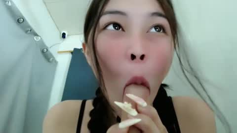 jassie_baee online show from December 2024 12:27:02 PM