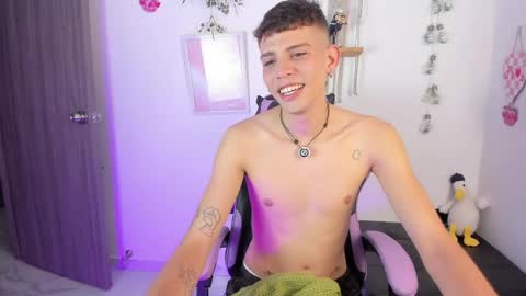 Snapshot of jasson___ chatting on May 2026 12:23:01 PM jasson___ online show from May 2026 12:23:01 PM