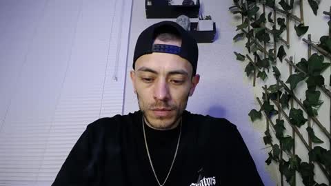 Snapshot of jasson_king01 chatting on January 2025 01:09:02 AM JKing online show from January 2025 01:09:02 AM