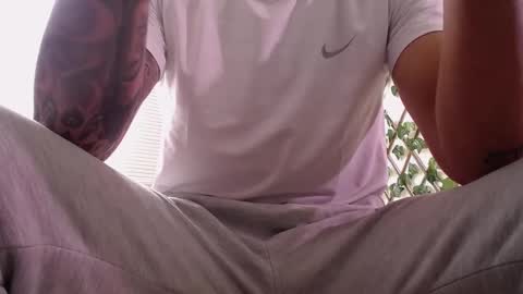 Snapshot of jasson_king01 chatting on March 2025 05:24:02 PM JKing online show from March 2025 05:24:02 PM