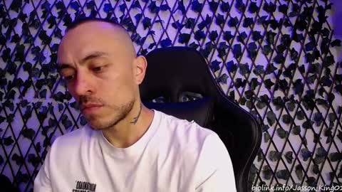 Snapshot of jasson_king01 chatting on September 2025 11:05:02 PM JKing online show from September 2025 11:05:02 PM