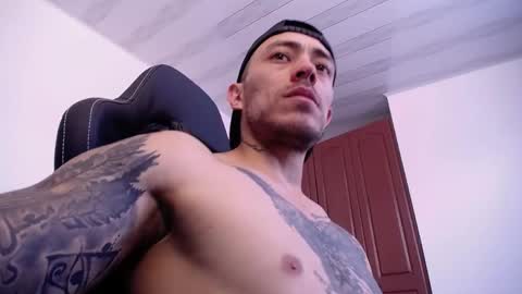 Snapshot of jasson_king01 chatting on April 2026 04:42:02 PM JKing online show from April 2026 04:42:02 PM