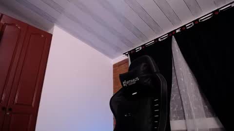 Snapshot of jasson_king01 chatting on June 2026 11:27:02 PM JKing online show from June 2026 11:27:02 PM