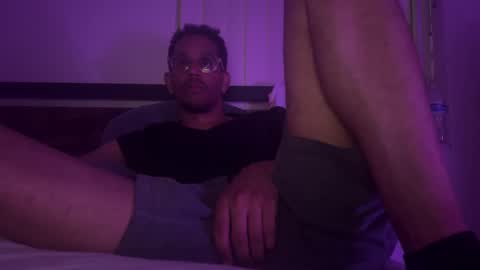  Jorge  online show from October 2025 06:56:01 AM