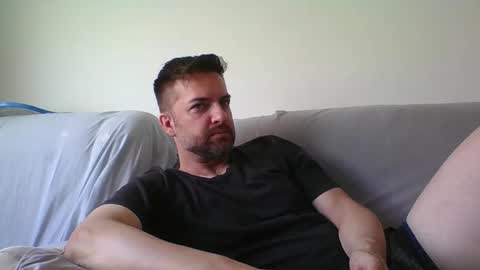 Snapshot of javiergtomas chatting on September 2025 10:25:02 AM Thomas online show from September 2025 10:25:02 AM