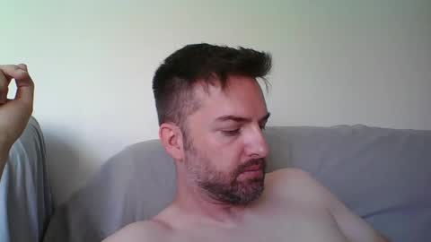 Snapshot of javiergtomas chatting on September 2025 06:59:01 AM Thomas online show from September 2025 06:59:01 AM