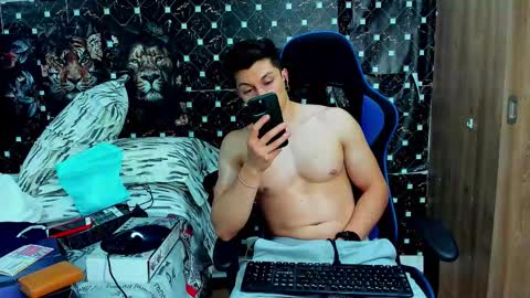 Javier online show from February 2026 06:22:02 AM