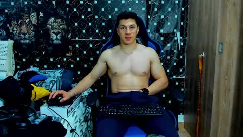 Javier online show from April 2026 05:43:02 AM