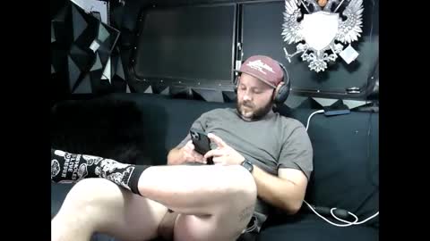 Snapshot of jaxxxdaddy chatting on December 2024 04:40:01 AM jax online show from December 2024 04:40:01 AM