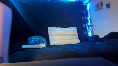 Snapshot of jaxxxdaddy chatting on November 2025 11:31:02 AM jax online show from November 2025 11:31:02 AM