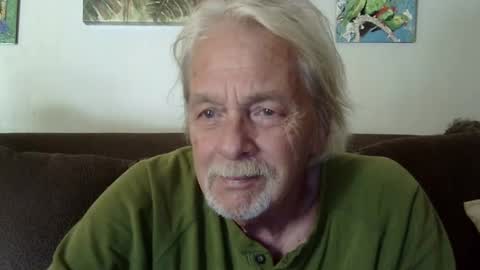 jay-jay1475 online show from December 2024 08:04:01 PM
