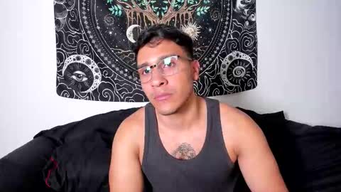 Jay marcos online show from October 2025 04:23:02 AM