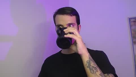 Snapshot of jayalvarrez_ chatting on December 2024 06:05:02 PM Jay Alvarrez online show from December 2024 06:05:02 PM
