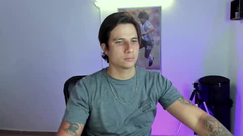Snapshot of jayalvarrez_ chatting on September 2025 11:04:02 PM Jay Alvarrez online show from September 2025 11:04:02 PM