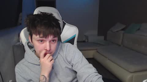 Jayce online show from February 2025 06:19:01 PM