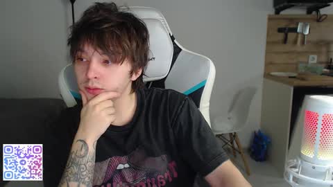 Snapshot of jayce_icestone chatting on January 2026 02:15:01 AM Jayce online show from January 2026 02:15:01 AM