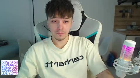 Snapshot of jayce_icestone chatting on February 2026 09:45:01 AM Jayce online show from February 2026 09:45:01 AM