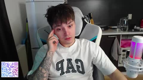 Snapshot of jayce_icestone chatting on February 2026 07:37:01 AM Jayce online show from February 2026 07:37:01 AM