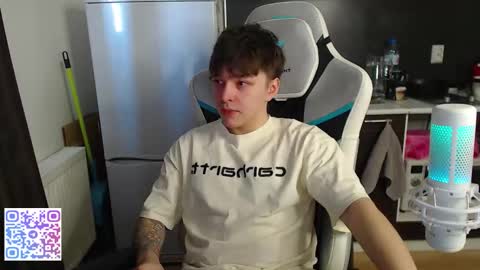 Snapshot of jayce_icestone chatting on February 2026 08:35:02 AM Jayce online show from February 2026 08:35:02 AM